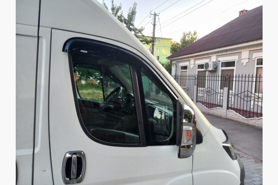 Opel Movano 2021- рр. Вітровики (2 шт, Niken) Фото 3