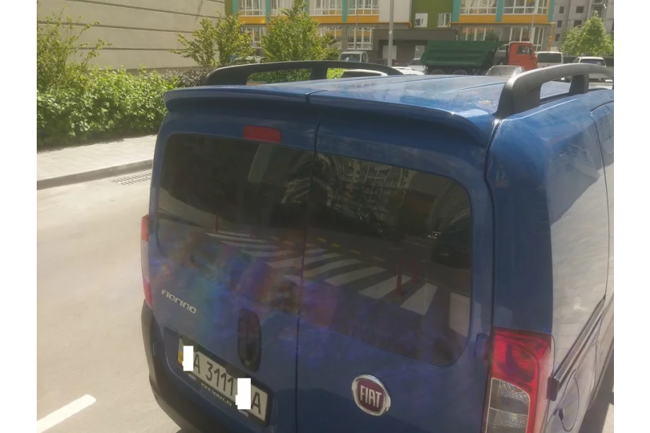 Fiat Fiorino/Qubo 2008–2024 Anatomic-spoileri (pariovisiin, maalattava) Kuva 5
