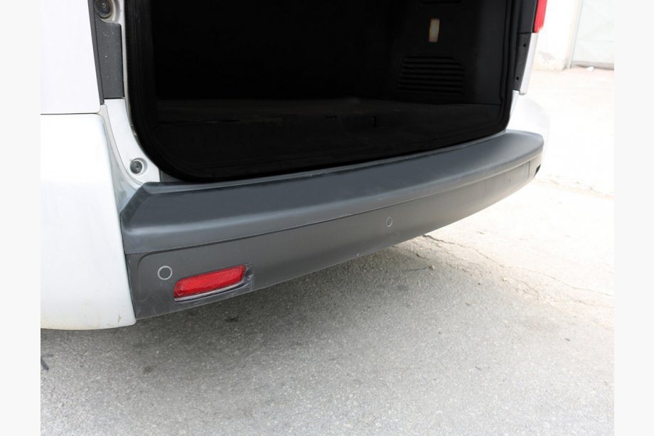 Toyota Proace 2016- рр. Накладка на задній бампер EuroCap (на довгу базу, ABS) Фото 13
