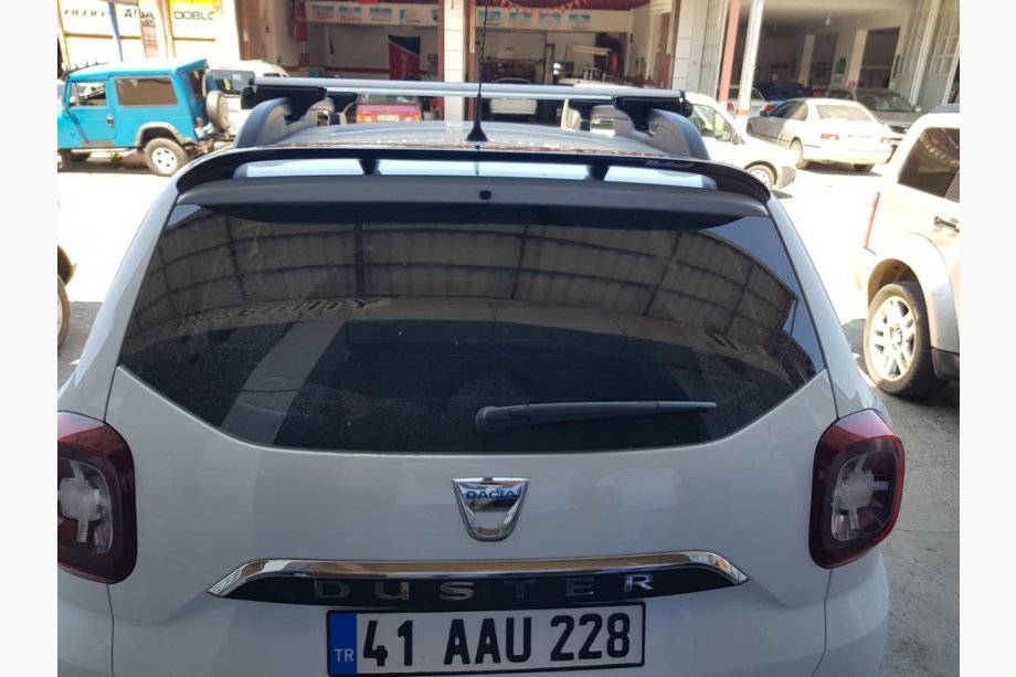 Renault Duster 2018–2024 Spoileri Meliset V2 (maalattava) Kuva 3