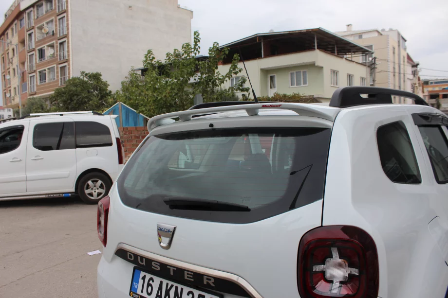 Renault Duster 2018-2024 Heckspoiler Meliset V2 (grundiert zum Lackieren) Foto 9