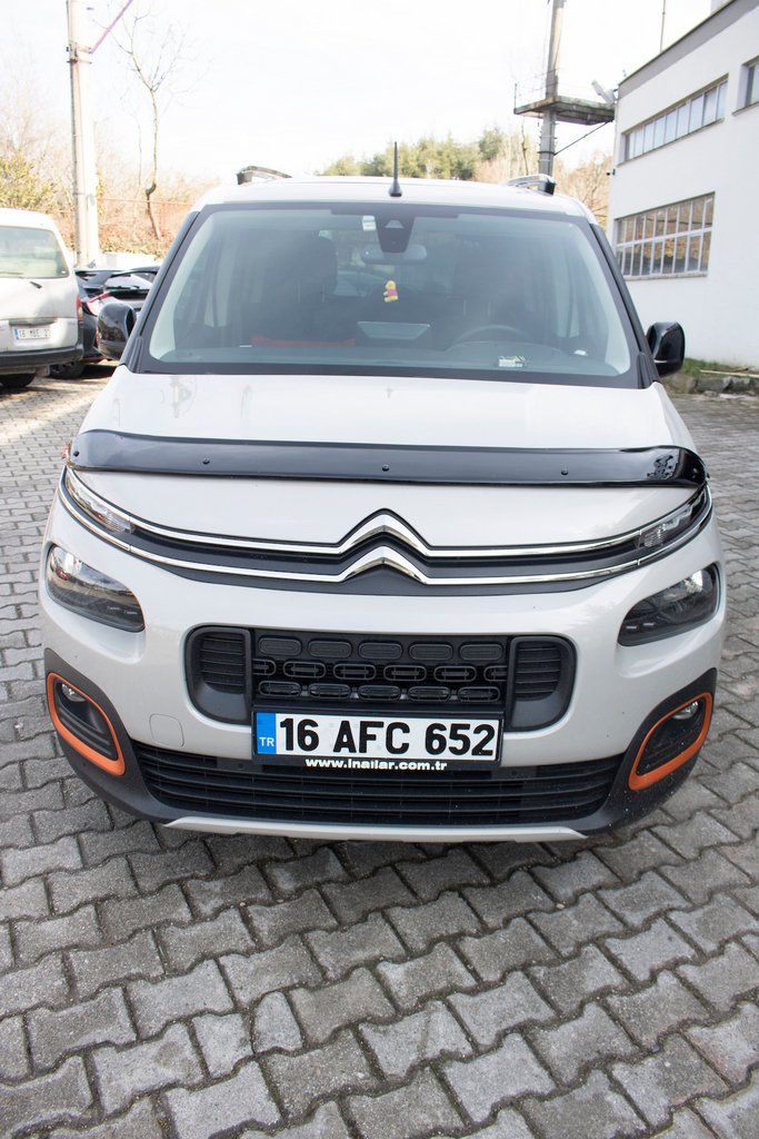 Дефлектор капоту (EuroCap) для Citroen Berlingo/Multispace 2018- рр - фото 11