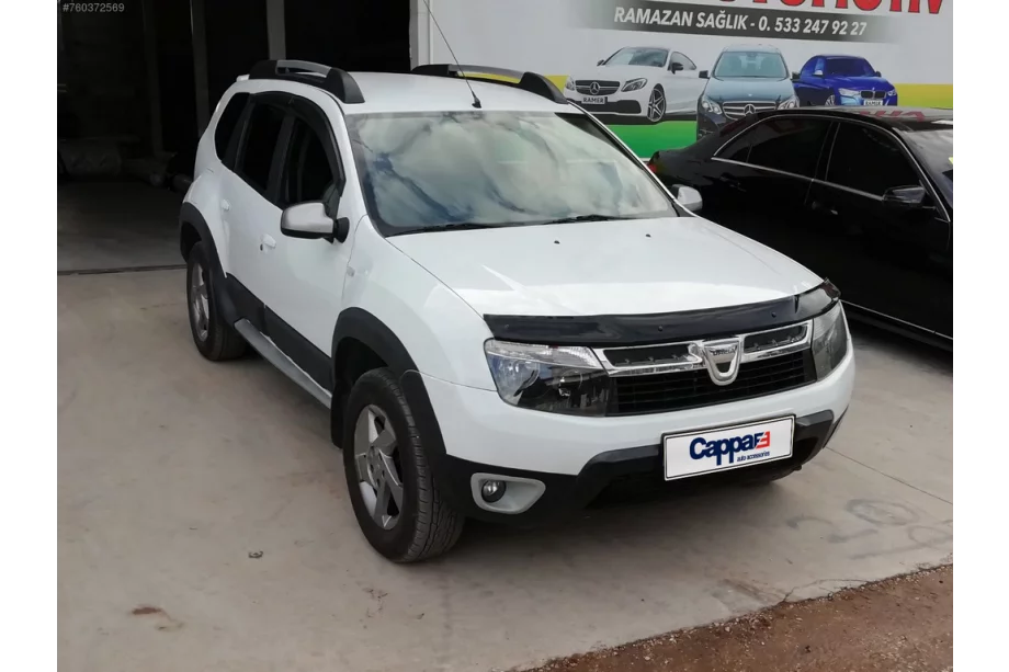 Dacia Duster 2008–2018 Deflektor kapoty EuroCap Fotografie 6