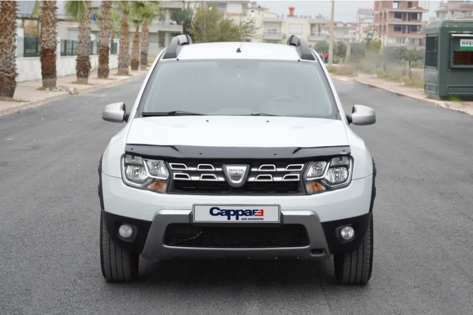 Dacia Duster 2008–2018 Deflektor kapoty EuroCap Fotografie 13