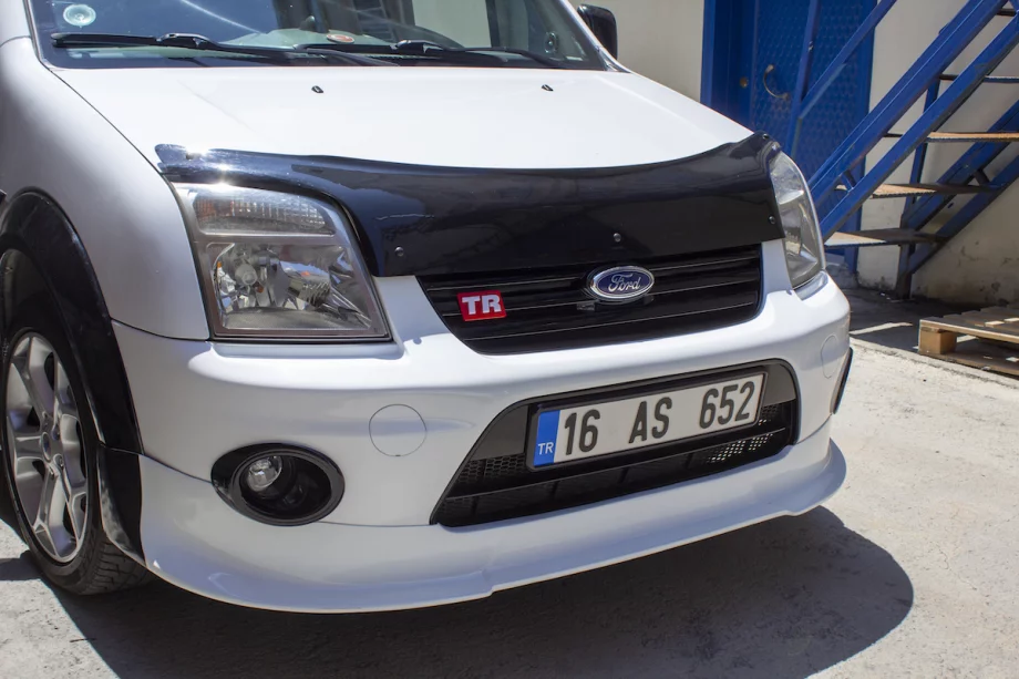 Ford Connect 2002–2006 Motorhaubenschutz V1 (EuroCap) Foto 18