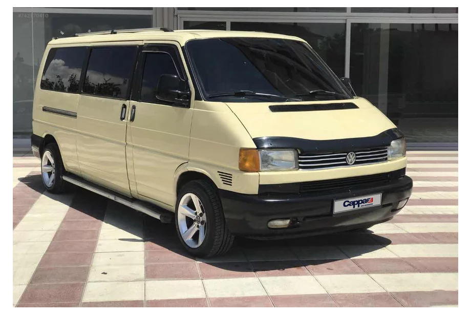 Volkswagen T4 Transporter 1990-2003 Deflektor maski (proste reflektory) (EuroCap V1) Zdjęcia 2