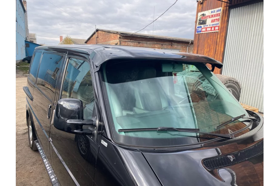 Volkswagen T4 Caravelle/Multivan 1990–2003 Voorruitvizier (zwart hoogglans, 5 mm) Foto 8