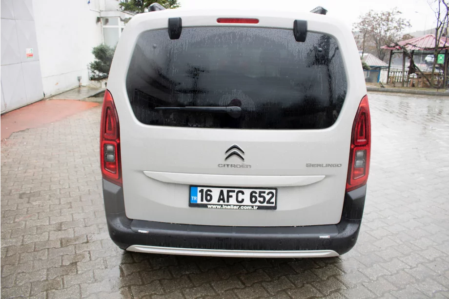Peugeot Partner/Rifter 2019– Ochranná lišta zadního nárazníku (ABS) Fotografie 2