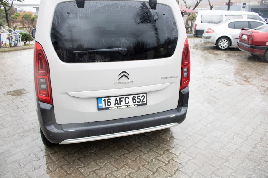 Peugeot Partner/Rifter 2019– Ochranná lišta zadního nárazníku (ABS) Fotografie 5