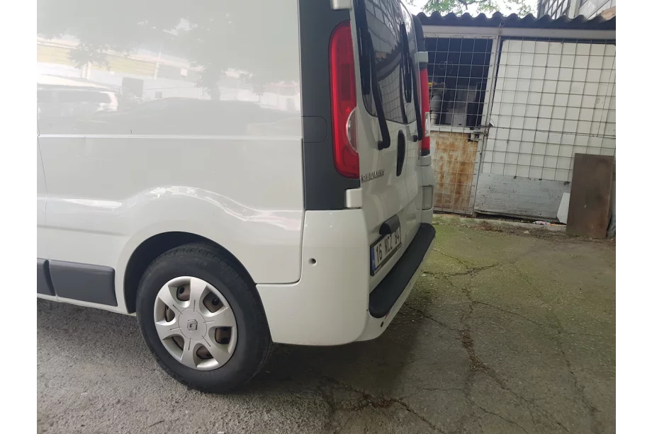 Opel Vivaro 2001–2015 гг. Накладка на задний бампер EuroCap (ABS) Фото 7