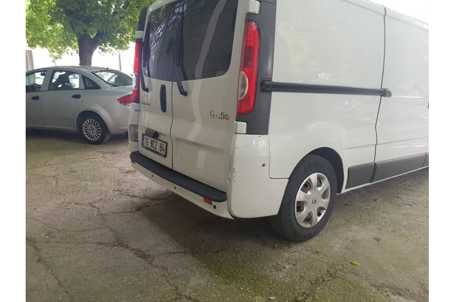 Opel Vivaro 2001–2015 гг. Накладка на задний бампер EuroCap (ABS) Фото 8