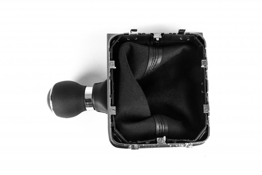 Volkswagen Passat B6 2006-2012 Gear Shift Knob and Boot Type-2 (6-Speed) Photo 5