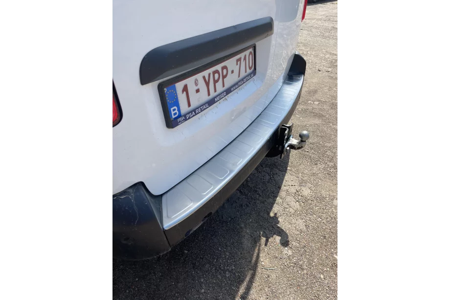 Peugeot Traveller 2017- гг. Накладка на задний бампер с загибом OmsaLine (нержавейка) Фото 12