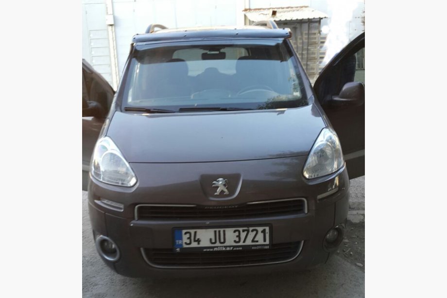 Citroen Berlingo 2008–2018 Tuulilasin visiiri (kiiltomusta, 5 mm) Kuva 3