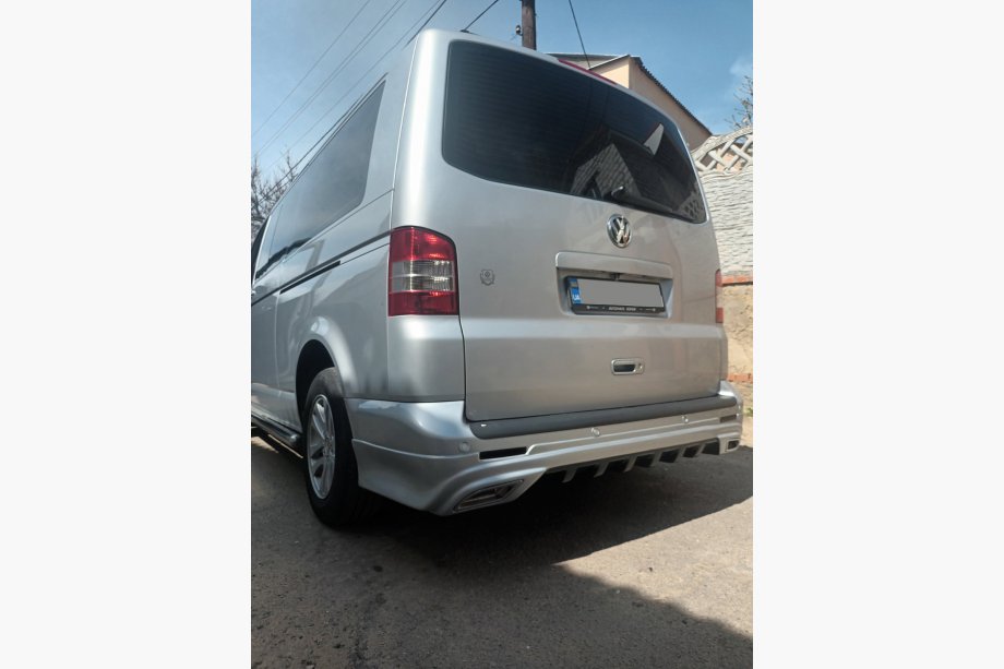 Volkswagen T5 Transporter 2003-2010 рр. Задня нижня накладка Sport 2 (під фарбування) Фото 9