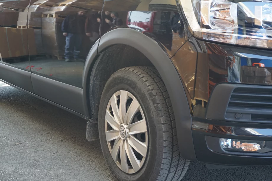 Volkswagen T5 Multivan 2003-2010 рр. Комплект молдингів і арок (11 деталей) Фото 16