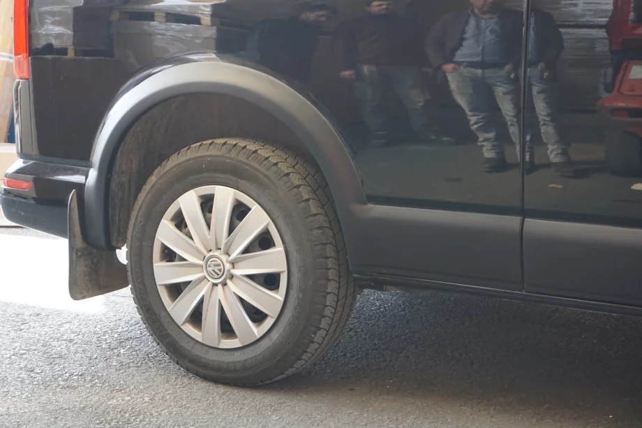 Volkswagen T5 Multivan 2003-2010 рр. Комплект молдингів і арок (11 деталей) Фото 18