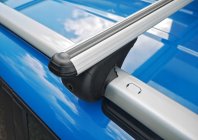 Поперечины на стандартные рейлинги с замком Bold Bar Lite V1 (2 шт) фото 3 Поперечины на стандартные рейлинги с замком Bold Bar Lite V1 (2 шт) фото 3