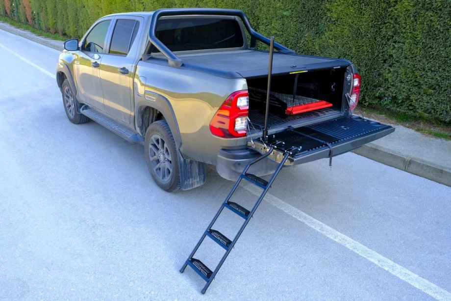 Ford Ranger 2007-2011 Ladeflachenleiter Foto 4