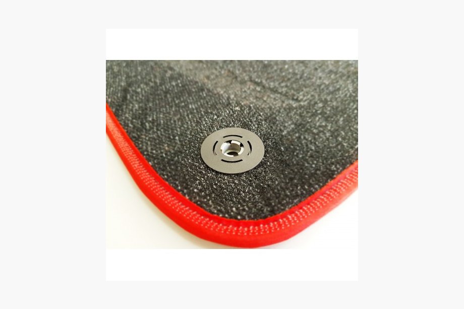 Volkswagen Carpet Clip (big) Photo 2