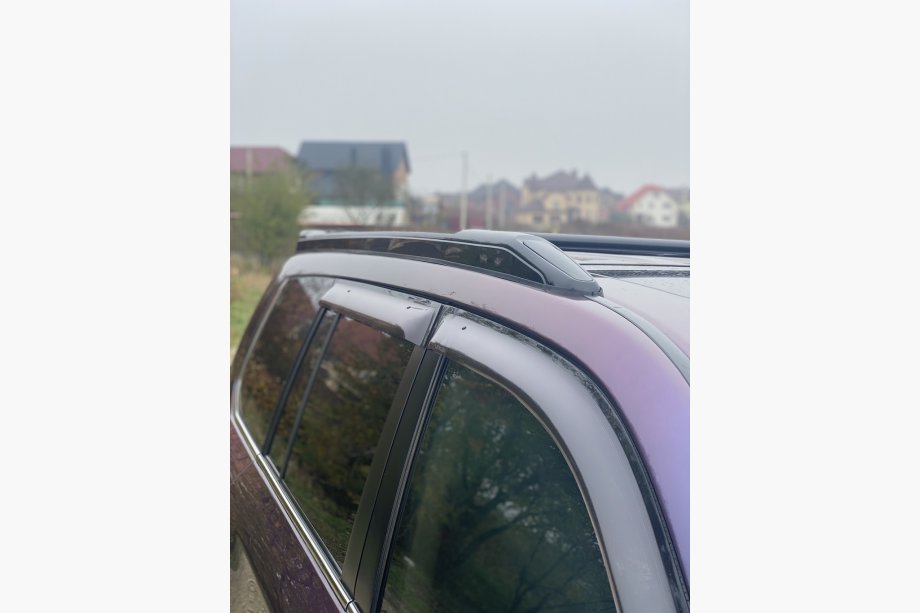 Lexus LX570/450d 2008–2022 Dakrails met dwarsbalken, zwart (Exclusive, 2 stuks) Foto 3
