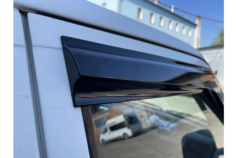 Volkswagen T4 Transporter 1990-2003 Deflettori Finestrini (2 pz, Sunplex Sport) Foto 7