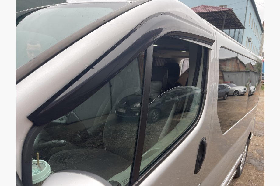Renault Trafic 2001-2015 рр. Вітровики (2 шт., Sunplex Sport) Фото 7