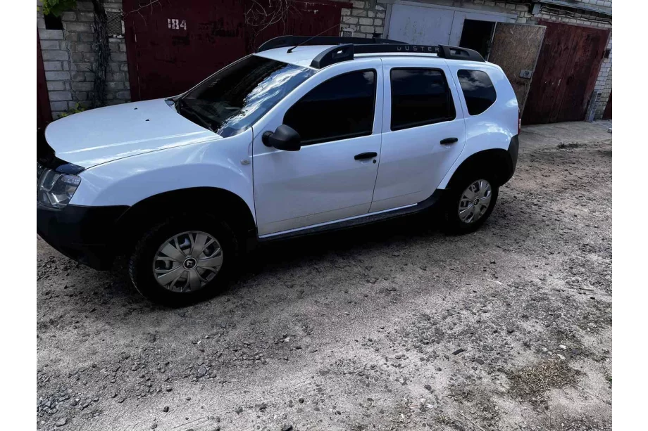Dacia Duster 2008-2018 Kotflügelverbreiterungen (4 Stk., schwarzes ABS) Foto 13