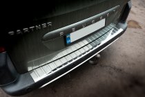 Накладка на задний бампер Carmos V1 нержавейка фото 1