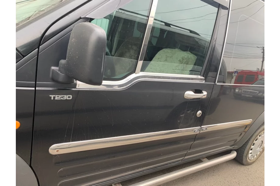Ford Connect 2010-2013 Cornici esterne finestrini (2 pz, acciaio inox) Foto 7