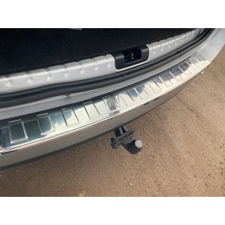 Renault Duster 2008-2018 Накладка на задний бампер Carmos V1 с загибом