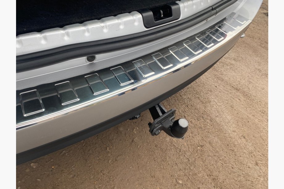Renault Duster 2008–2017 Rear bumper protector Carmos V1 with lip (stainless steel) Photo 2