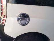 Хромированная накладка на лючок бензобака (нерж. сталь) фото 4 Хромированная накладка на лючок бензобака (нерж. сталь) фото 4