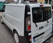 Renault Trafic 2015- гг. Хромированные накладки на задние фонари (2 шт., пластик) фото 1