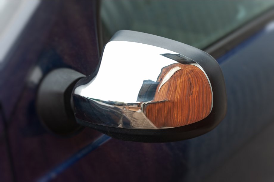 Nissan Terrano 2014+ Накладки на зеркала V2 (верхняя часть, 2 шт, нерж) Image