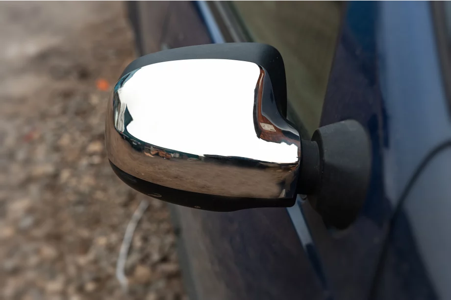 Dacia Logan II 2013–2022 Backspegelskåpor i rostfritt stål (övre del, 2 st) Foto 7