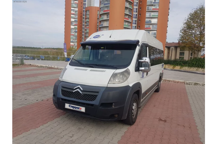 Fiat Ducato 2006-2025 гг. Козырек на лобовое стекло (черный глянец, 5мм) Фото 7