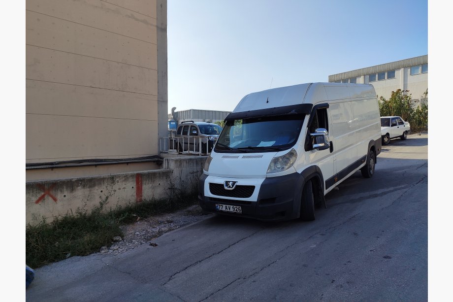 Fiat Ducato 2006-2025 рр. Козирьок на лобове скло (чорний глянець, 5мм) Фото 14