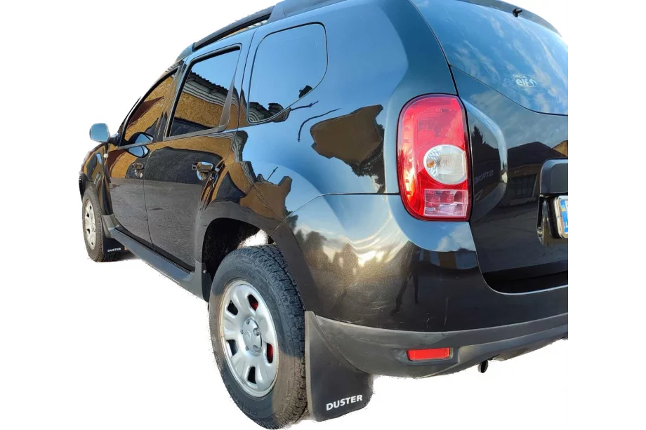 Dacia Duster 2008–2018 Prémiové zadní lapače nečistot (2 ks) Fotografie 6