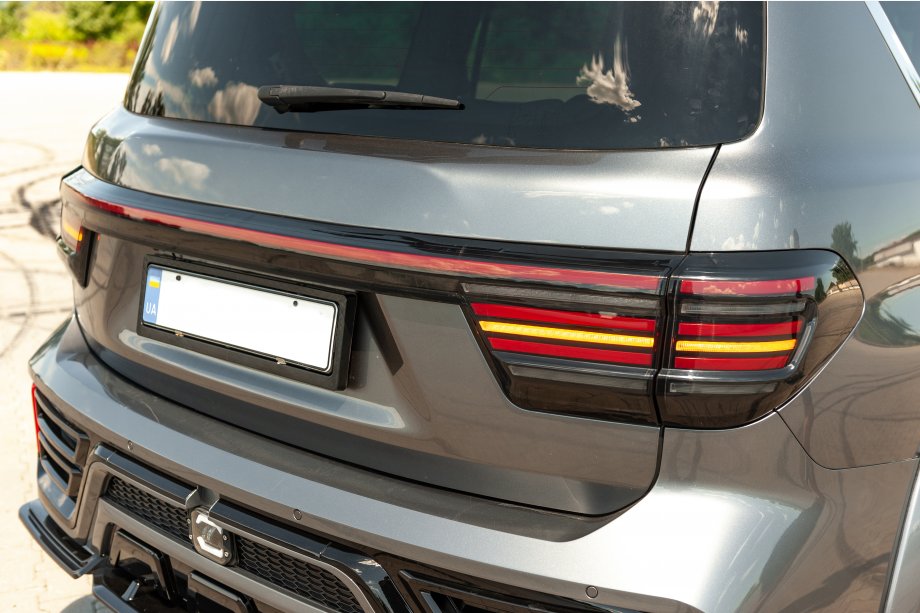 Nissan Armada 2016-2024 гг. Задние LED фонари 2022+ (Nismo) Image