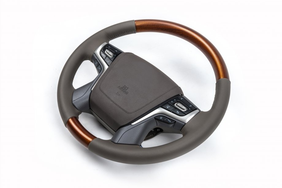 Toyota Land Cruiser 200 2007-2021 гг. Руль в сборе (светлое дерево) Фото 4