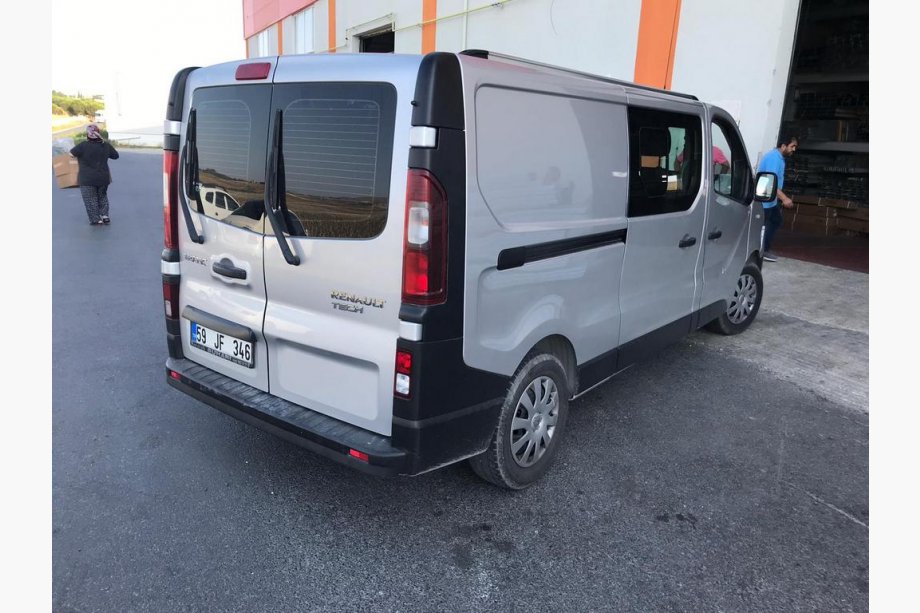 Nissan NV300/Primastar 2016- рр. Інтегровані рейлінги (хром) Фото 5