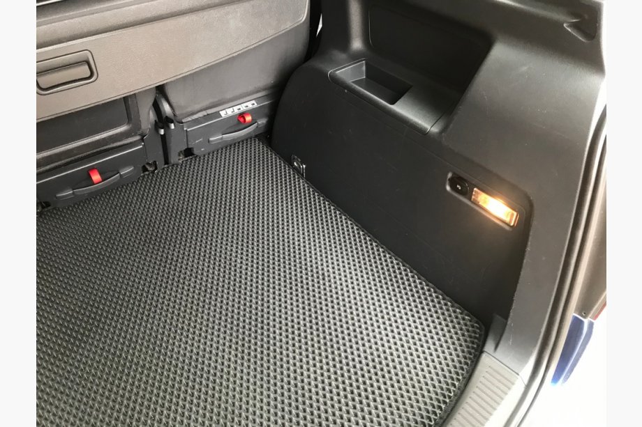 Volkswagen Touran 2010-2015 рр. Килимок багажника (EVA, 5 місць, чорний) Фото 3