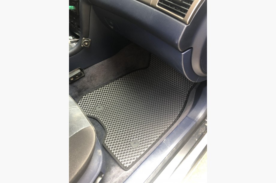 Audi A6 C5 2001-2004 Dywaniki EVA (czarne) Zdjęcia 6