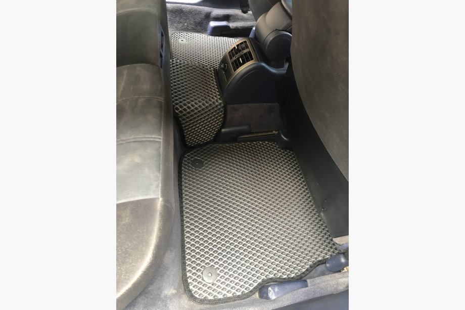 Audi A6 C5 2001-2004 Dywaniki EVA (czarne) Zdjęcia 12