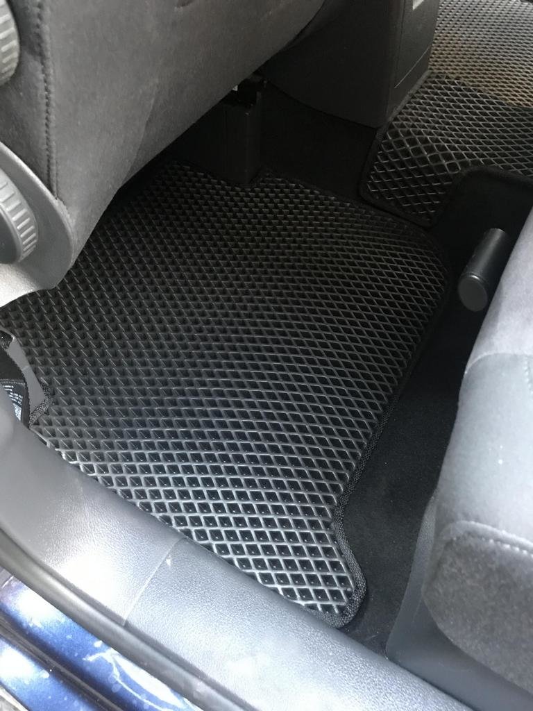 Килимки EVA (чорні) для Volkswagen Touran 2010-2015 рр - фото 9