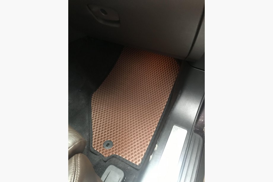 Infiniti QX70 2013–2019 EVA-auton matot (tiilikuvio) Kuva 4