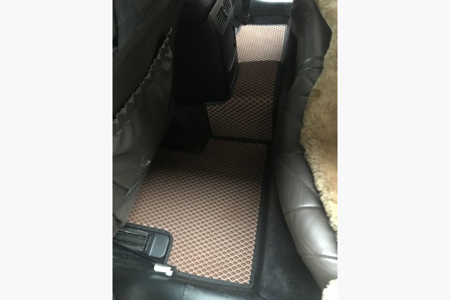 Infiniti QX70 2013–2019 EVA-auton matot (tiilikuvio) Kuva 8