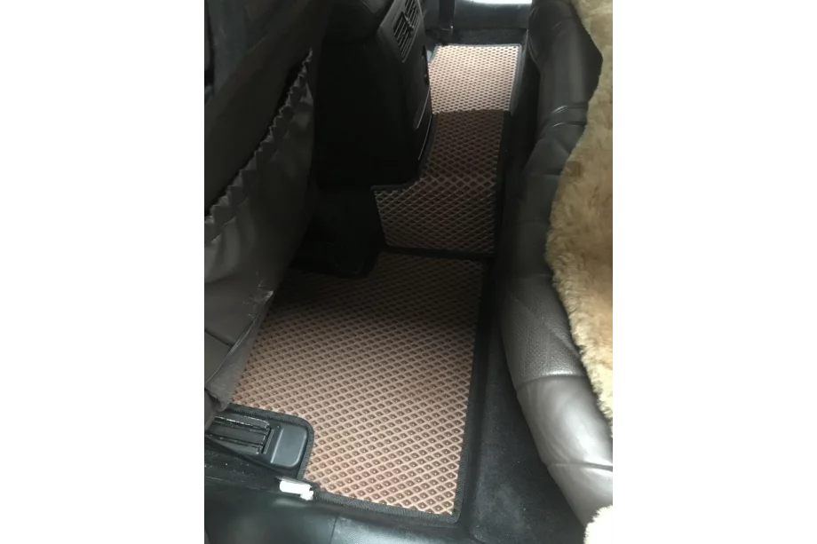 Infiniti FX 2008–2012 EVA-auton matot (tiilikuvio) Kuva 8