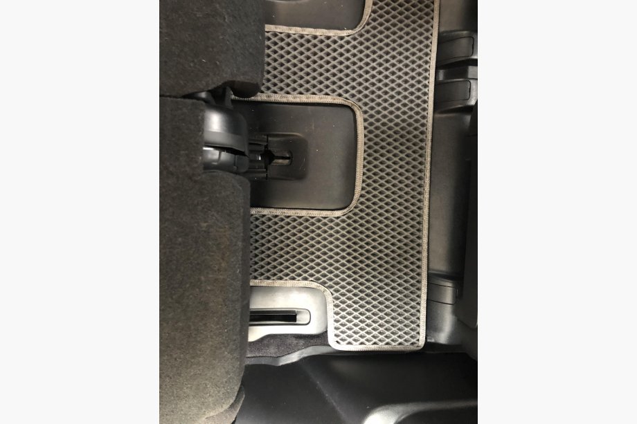 Toyota Land Cruiser Prado 150 2009-2023 гг. Коврики EVA (черные) 7-местный, 2009-2013 Фото 22